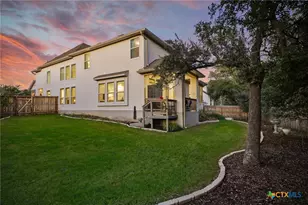 1651 Gruene Grass, New Braunfels, TX 78130 - Photo 7