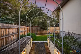 1651 Gruene Grass, New Braunfels, TX 78130 - Photo 33