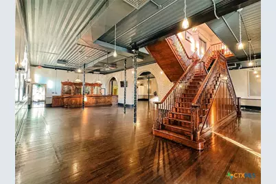 202 E Forrest Street, Victoria, TX 77901 - Photo 9