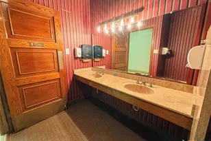 202 E Forrest St, Victoria, TX 77901 - Photo 29