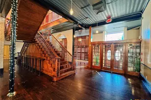 202 E Forrest St, Victoria, TX 77901 - Photo 5