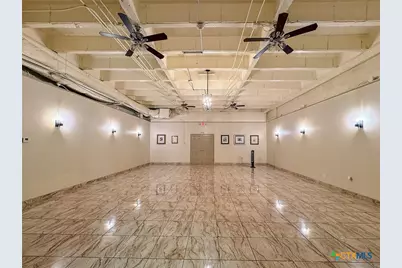 202 E Forrest Street, Victoria, TX 77901 - Photo 17