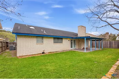 201 Laguna Drive, Victoria, TX 77904 - Photo 17