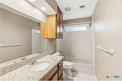 201 Laguna Drive, Victoria, TX 77904 - Photo 13