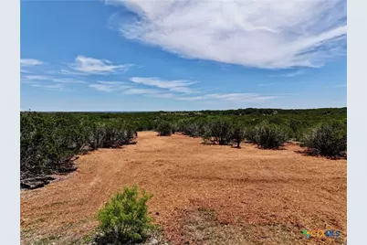 285 Donnie Drive, Lampasas, TX 76550 - Photo 7