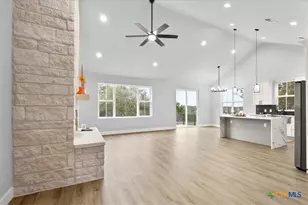 1190 Fernwood Rd, Fischer, TX 78623 - Photo 9