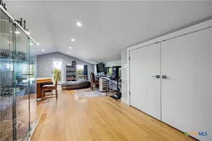 111 County Rd 253, Bertram, TX 78605 - Photo 27