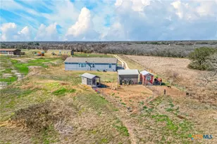 2041 Co Rd 240, Gonzales, TX 78629 - Photo 27