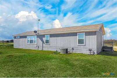 2041 County Road 240, Gonzales, TX 78629 - Photo 23