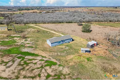 2041 County Road 240, Gonzales, TX 78629 - Photo 25