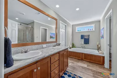 2041 County Road 240, Gonzales, TX 78629 - Photo 19