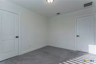 1304 Long Crk Ln, Belton, TX 76513 - Photo 19