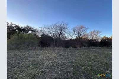 908 Carla Kay, Belton, TX 76513 - Photo 5