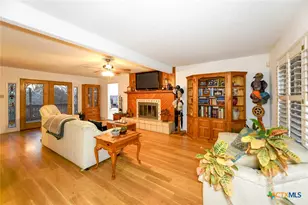 315 White Oak Dr, Canyon Lake, TX 78133 - Photo 17