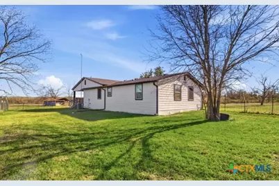 3267 Dairy Road, Temple, TX 76501 - Photo 35