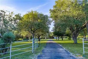 137 FM774, Refugio, TX 78377 - Photo 23