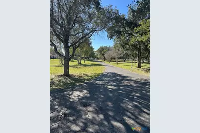 137 Fm 774, Refugio, TX 78377 - Photo 41