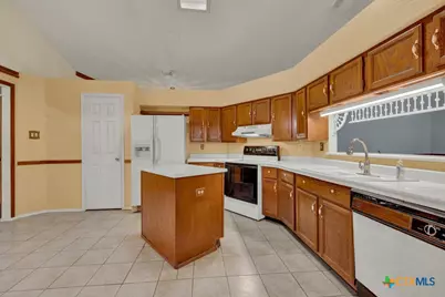 5018 Wedgewood Drive, Schertz, TX 78108 - Photo 11