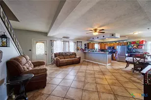 1085 Garrett Trail, Maxwell, TX 78656 - Photo 9