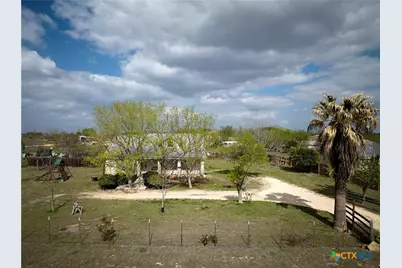 1085 Garrett Trail, Maxwell, TX 78656 - Photo 41