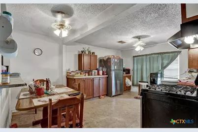 512 Valley Street, San Marcos, TX 78666 - Photo 13