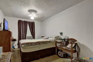 512 Valley St, San Marcos, TX 78666 - Photo 17