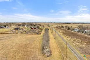 20646 Cameron Rd, Coupland, TX 78615 - Photo 17