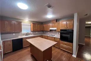 1241 Rapids Rd, New Braunfels, TX 78130 - Photo 7