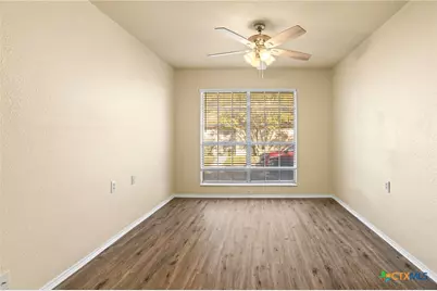 4025 Cypress Court, Schertz, TX 78108 - Photo 9