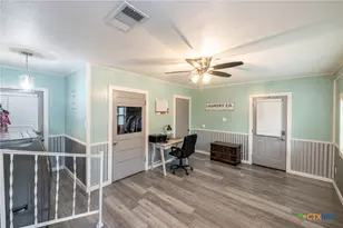 104 N Bright St, Gonzales, TX 78629 - Photo 19