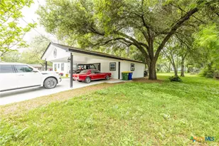104 N Bright St, Gonzales, TX 78629 - Photo 21