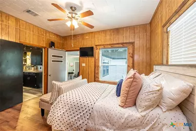 104 N Bright Street, Gonzales, TX 78629 - Photo 17