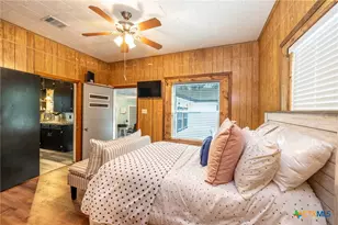 104 N Bright St, Gonzales, TX 78629 - Photo 17