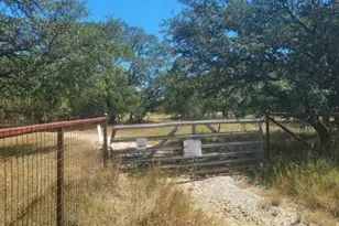 346 Ammann Rd, Fair Oaks, TX 78015 - Photo 1