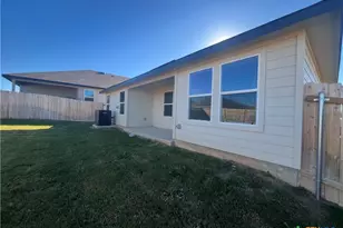 321 Cottonmouth Ln, Seguin, TX 78155 - Photo 19