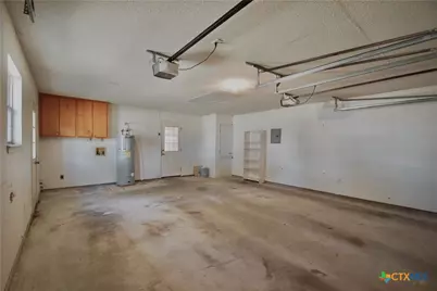 102 Owl Road, Victoria, TX 77905 - Photo 17