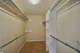 102 Owl Rd, Victoria, TX 77905 - Photo 9