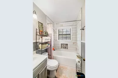 120 Live Oak, Lolita, TX 77971 - Photo 11