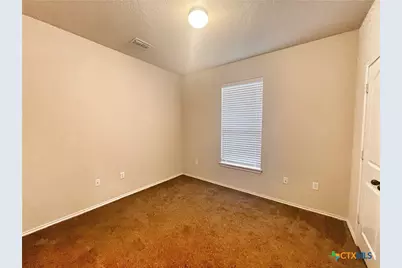 569 Creekside Circle #569, New Braunfels, TX 78130 - Photo 5