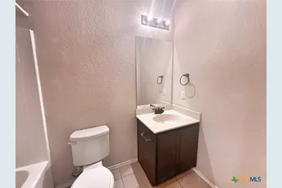 569 Creekside Circle #569, New Braunfels, TX 78130 - Photo 7