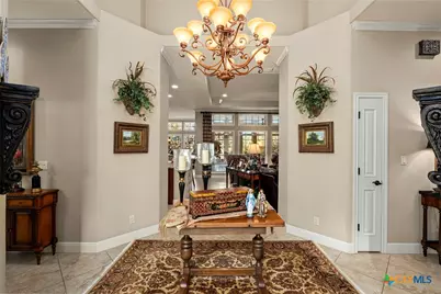 675 San Marcos Trail, New Braunfels, TX 78132 - Photo 5