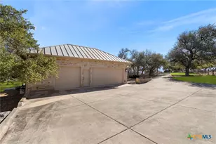 675 San Marcos Trail, New Braunfels, TX 78132 - Photo 35