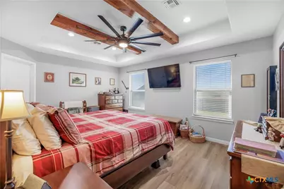 103 Gabbiano Court, Victoria, TX 77904 - Photo 13