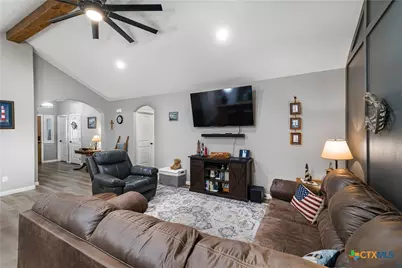 103 Gabbiano Court, Victoria, TX 77904 - Photo 7