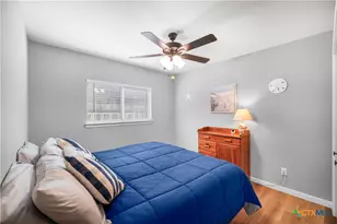 103 Gabbiano Ct, Victoria, TX 77904 - Photo 19