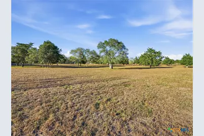 1123 Dunn Street, Yoakum, TX 77995 - Photo 39
