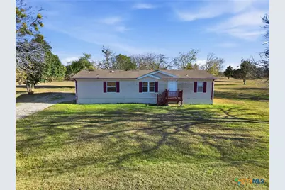 1123 Dunn Street, Yoakum, TX 77995 - Photo 21