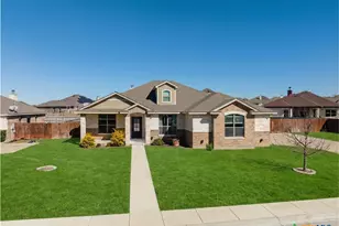 304 Jake Dr, Jarrell, TX 76537 - Photo 3