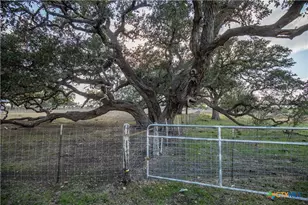 1019 Tulley Rd, Cuero, TX 77954 - Photo 17