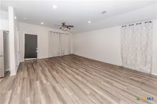 1409 Bancroft St, Temple, TX 76504 - Photo 9